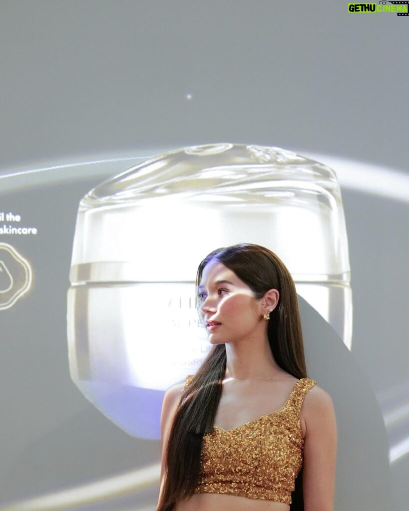 Violette Wautier Instagram - Celebrate the limitless potential within us all with the launch of NEW VITAL PERFECTION at the 1st ever Shiseido Asia Pacific regional event “Journey of Potential”🎉 

And I’m more than honored to be Friend of Shiseido VITAL PERFECTION 🥰

มาร่วมค้นพบศักยภาพที่ดีที่สุดของผิวไปกับสูตรใหม่ ที่ดีกว่าและทรงประสิทธิภาพกว่าที่เคยของผลิตภัณฑ์กลุ่ม VITAL PERFECTION

At Parc Paragon till 4 February 2024

 #VitalPerfection #ShiseidoThailand #PotentialHasNoAge
