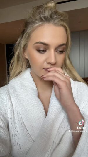 Kelsea Ballerini Instagram - here to soundtrack your valentine’s day, lovebirds. 

just kidding, maybe next year? ❤️