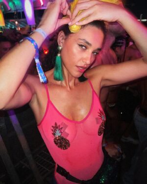 Débora Nascimento Instagram - CARNAVAL 🪭
na exaltação da liberdade