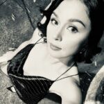Beauty Gonzalez Instagram - Take it or Leave it 🩶