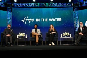 Shailene Woodley Instagram - super stoked to be a part of this team. there are so many ways to remind ourselves of our innate role in the ecosystem of this planet, and our show “HOPE IN THE WATER” is a beautiful example of how humans can work with our oceans to both encourage more sustainability while also nourish our growing populations. learn how to expand your diet with delicious foods while at the same time helping our oceans   their inhabitants thrive!! out soon on PBS!! @chefaz @fedbyblue @baratunde @pbs @davidekelleyproductions @in2itivecontent @jen_bushman