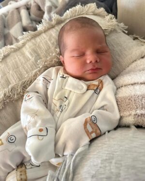 Jessie James Decker Instagram - Our beautiful boy is here 💙  Denver Calloway Decker 8.7
2/9/24 💙