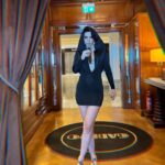 Merve Boluğur Instagram - Kara melek🔪 #ad