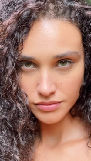 Débora Nascimento Instagram - 