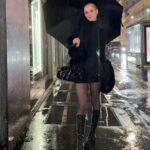Loreto Peralta Instagram - Rainy Milan 🖤