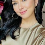 Beauty Gonzalez Instagram - Hope you guys all enjoyed the premiere of our movie last night,💛
It’s been a long time coming but i’t finally open to the public tomorrow! 💛
Hope you all get to watch it and tell your friends. 
It’s a different kind of Love story, 
well crafted and thoughtful. 

Message me your thoughts, 
I would love to know what you think about it.

AFTER ALL
In Cinemas Nationwide
With @iamkelvinmiranda 
@teejaymarquez  @tartcarlos  @devonseron 
Directed by @aalixjr 

Hair and Makeup @janine.alub 💛