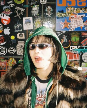 Nana Komatsu Instagram - 🥣🥒🕷️🎭🎲🔫🖇️🔐