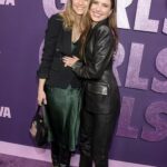 Sophia Bush Instagram - BREYTON 5EVA 🌟 I love a girls’ night in the city. We had the very best time supporting our dear @busyphilipps and this HILARIOUS show. #GIRLS5EVA you’re perfect.

Last slide proves me and @hilarieburton have been smooshing our faces together on red carpets for two decades now. I love us ❤️‍🔥