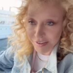 Alla Pugatcheva Instagram - Круто отгуляли «Первое Воскресение Весны»!
Спасибо всем за цветы,за поздравления и ежедневную радость от моих верных поклонников,
ЖИВЕМ ДАЛЬШЕ.🌼🌼🌼🌼🌼🌼🌼🌼🌼🌼🌼🌼Не беспокойтесь за меня!!!