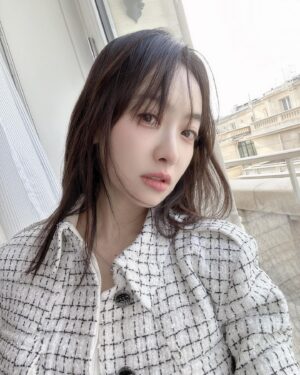 Victoria Song Thumbnail - 88.6K Likes - Top Liked Instagram Posts and Photos