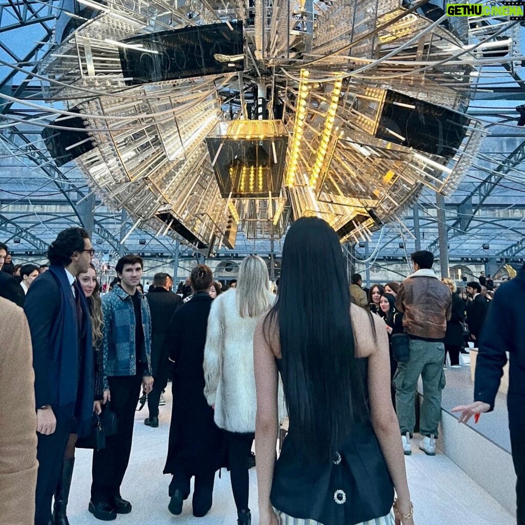 Kōki Instagram - Thank you @louisvuitton @nicolasghesquiere for allowing me to have such an unforgettable and special experience. 

Congratulations to the 10th anniversary @nicolasghesquiere 💕

A beautiful, inspirational and heart moving show. It was a collection that portrayed the continuously evolving creation of art and the beauty of @louisvuitton. 
I was truly breath taken by the power from the collection. 

#LV #lvfw24 #louisvuitton