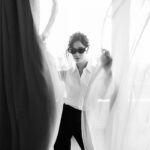 Georgina Amorós Instagram - Vista por @andresgarlujan en el @festivalmalaga presentando “Puntos Suspensivos” 🖤

Glam @raquelalvarezdiaz_ x @ghdspain 
Styled by @francescarinciari @stellamccartney @cartier