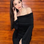 Engfa Waraha Instagram - 🖤