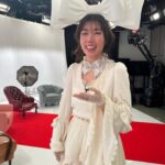 Riisa Naka Instagram - ☁️🪽🐇🐏🐻‍❄️❄️
hair and make🤍　@akihiromotooka 
styling 🤍@shofurukawa_