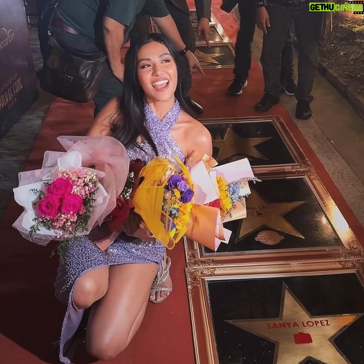 Sanya Lopez Instagram - It’s every actor’s dream to be included in the Walk of Fame. Thank you Tatay, I dedicate this to you! Naalala ko pa noon kung gaano ang tiwala mo sa akin na maaabot ko ang dream kong ito. To the late Master Showman Mr. German Moreno, tay you will always be a part of my achievements. Dahil hindi magiging posible ang lahat ng ito kundi dahil sa yo. I love you Tatay, and I miss you! 🥹❤️

Make-up: @gerypenaso
Hair: @markanthonyrosales 
Stylist: @eldzsmejia 
Designer: @ajjavierph 
Photographer: @niko.gonzales