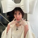 Riisa Naka Instagram - ☁️🪽🐇🐏🐻‍❄️❄️
hair and make🤍　@akihiromotooka 
styling 🤍@shofurukawa_