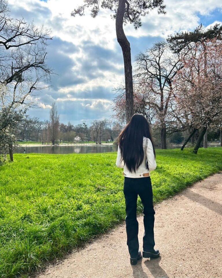Kōki Instagram - Sous le ciel bleu ☺️💗☀️

Merci @louisvuitton