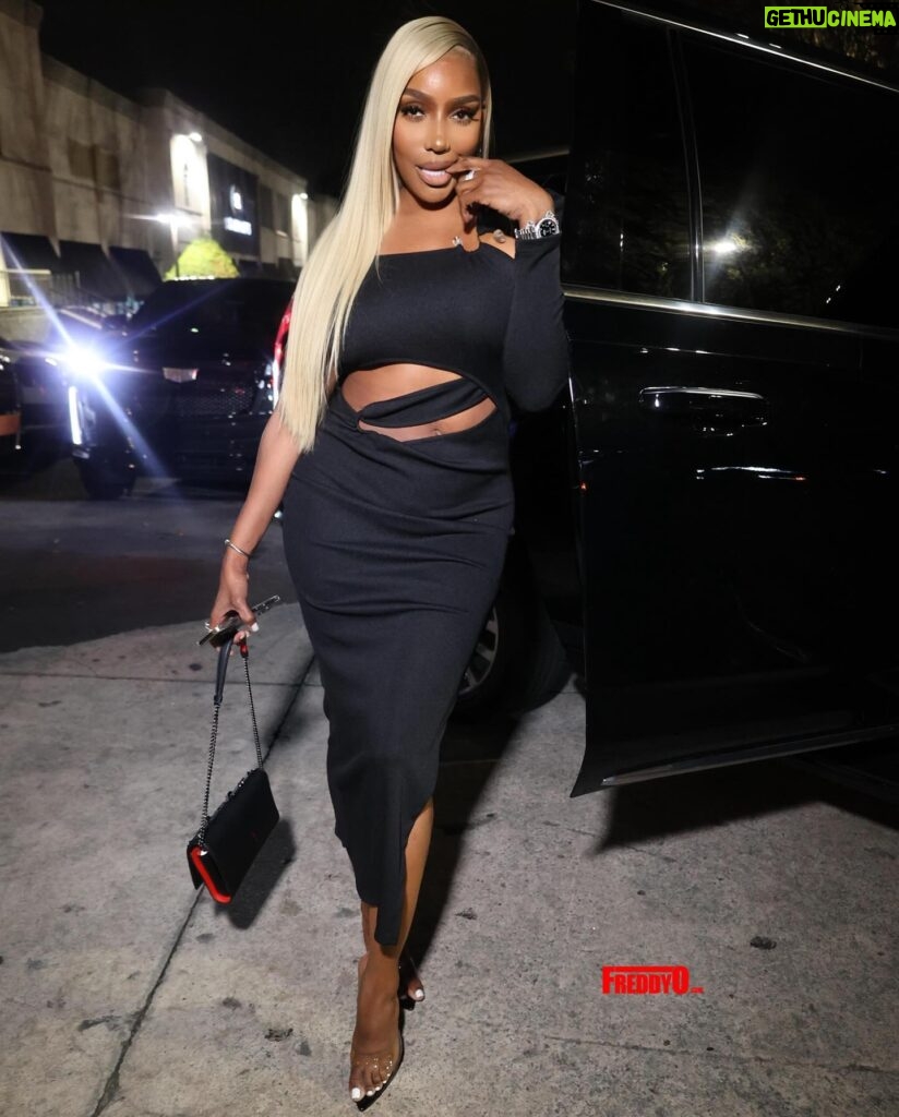 NeNe Leakes Instagram - SWIPE: Unapologetically sexy just for you 👄