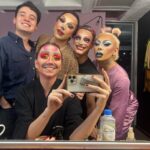 Regina Blandón Instagram - 27 marzo #DíaMundialDelTeatro
Empecé a los 9 años y ojalá sigamos contando (tengo 33 por si querían saber jajaja). 
Por seguir encontrándonos ahí (con otrxs y con nosotrxs mismxs). Por seguir haciendo de lo efímero algo permanente en la memoria. Por seguir haciendo teatro porque en tiempos convulsos, es necesario y siempre valiente. Felicidades a todxs, amix. Qué privilegio formar una pequeña parte de esta comunidad. (Me faltan muchas fotoooos y muchos amiiiiiix, yo queriendo hacer un álbum de FB dosmilero 😂).