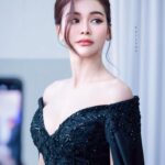 Engfa Waraha Instagram - 🖤
