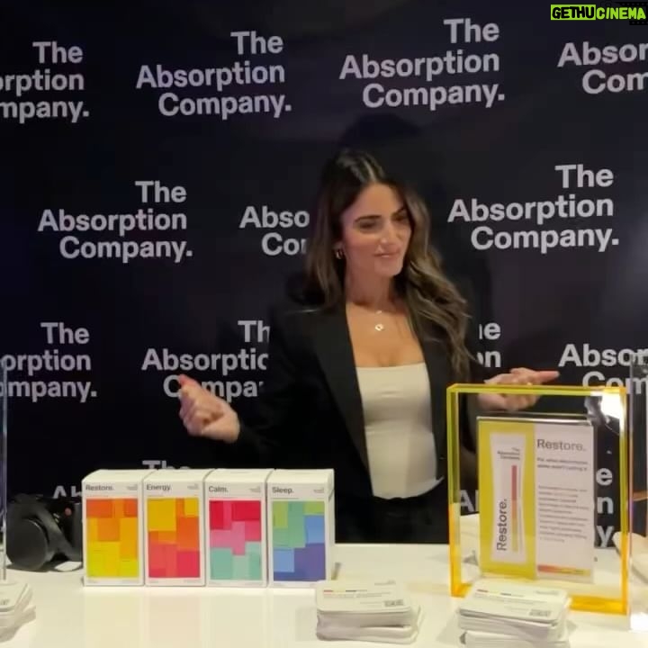 Nikki Reed Instagram - Work work work work work… wow what a week! @absorb.more ! @caliwater ! My first Expo with not one, but two amazing companies! Started the day launching @caliwater kids pouches with this unbelievable group of badass mamas   my longtime friend @olivertrevena and ended the day introducing our company @absorb.more to this incredible room!!! The energy was contagious! Back to back meetings for 14 hours and left feeling equal parts inspired and grateful with sore feet and a full heart. Thank you Expo! See you next year! 
Ps Been a minute since I’ve been in a live music venue (can you tell?!) so don’t mind me dancing up a storm serving Absorb mocktails :). Put me anywhere with a good song and it feels like Mama went to the club😅)