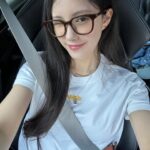 Hyomin Instagram - 벚꽃놀이는 처음이라... ❀.❀