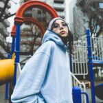 Riisa Naka Instagram - だいすきなLA拠点のMadhappy🇺🇸✨
最高な素材感で着心地抜群のスウェットに
さりげないステッチ🧵
日本でオンラインできるようになったし
はっぴーはっぴーはーっぴー🐈🩵

#madhappyjp
#madhappy
#pr
@madhappyjp
@madhappy