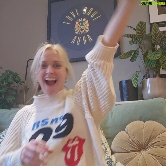 Fearne Cotton Instagram - The ONLY way to get the party started. 🥳
This is how you kick off a great night. 
As soon as I get in from work or get home from being in the outside world, my bra comes off and I set the girls free. 
It signifies time out and a deep sigh of satisfaction. 
Rock n roll Saturday night. Lets go!