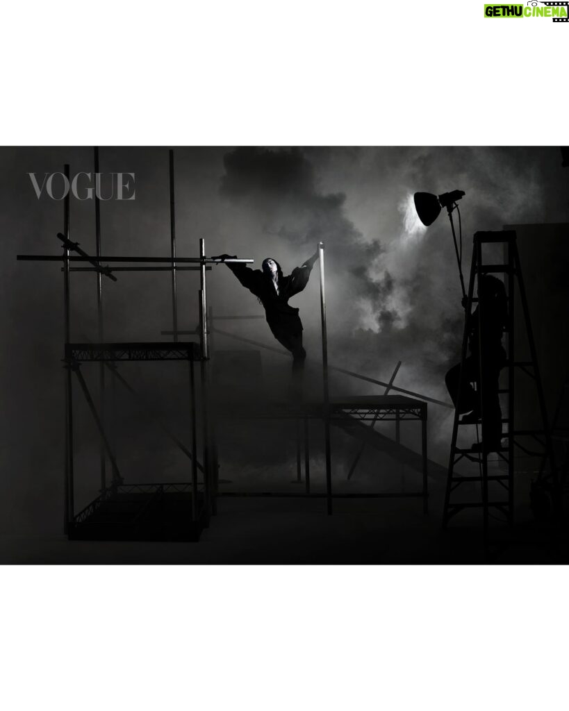 Charli XCX Instagram - me by @nick_knight for @voguesingapore