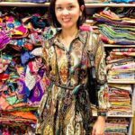 Beauty Gonzalez Instagram - If you are like me and you adore Antique Textiles 
from all the lands intersected by the Ancient Spice Routes, 
then all roads lead to Jaipur. 🩷
A Cave of Wonders for Collectors and designers alike.
They have everything to fill my little collector heart 
and more.
I just can’t get enough 🤎