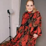 Erika Buenfil Instagram - Bonita noche.  Besos. ❤️