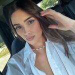 Olivia Culpo Instagram – 🤍 @rainbowkjewelry @khaite