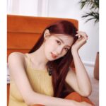 Cho Mi-yeon Instagram - @wakemake_official 💚🍀봄이 온다아🧚🌿