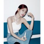 Cho Mi-yeon Instagram - @wakemake_official 💚🍀봄이 온다아🧚🌿