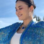 Hend Sabry Instagram - عيد فطر سعيد! انضموا إلينا في الاحتفالات وشاركوا في هدايانا لفرصة الفوز بالكيمونو المفضل لديكم

✨Join the festivities! Celebrate Eid al-Fitr with us and participate in our giveaway to win your favorite kimono

- Giveaway is open WORLDWIDE!
- Last Entry: April 24th
- 1 WINNER will be selected on April 26th, 2024!

𝗛𝗢𝗪 𝗧𝗢 𝗘𝗡𝗧𝗘𝗥:
1. Follow @secondchanceonline 
2. Like this post
3. Tag at least 3 friends in the comments
