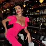 Lamitta Frangieh Instagram – Shine deep brightly @FashionNova 🩷 
– date night lineup bandage jumpsuit pink 
.
.
.
#fashionnovababe #fashionnovadress #fashionnovapartner #fashionnovaambassador #fashionstyle #fashionnovacurves #lamittafrangieh