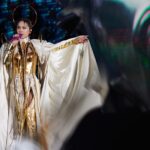 Jolin Tsai Instagram - 我曾以為完美小姐 只要咬著牙有一天也會 獲得了愛並非只是絕對
#惡之必要
#uglybeauty2024深圳站
 @whitakermalem