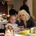 Valeriya Instagram - Чудесный семейный вечер. @prigozhin_iosif @arseniy_shulgin @madamgalina27 @al_vi_sm