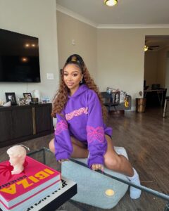Zonnique Pullins Instagram - ethereal.