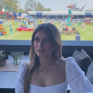 Daniela Calle Instagram - En el ultimo video pueden ver mi felicidad de estar aquí 🥳🇲🇽🐴

Thank you @allinequestrian for the amazing experience