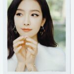 Victoria Song Instagram - 🍁🤭🌻