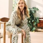 Fearne Cotton Instagram - #ad Our latest collection just landed, infused with the same sunshine spirit that inspired our very first collaboration together. True to our shared values, we’ve made it responsibly using lower impact fabrics. Keep watching to find out more and shop online now.
 
@nobodyschild
@happyplaceofficial
@fearnecotton