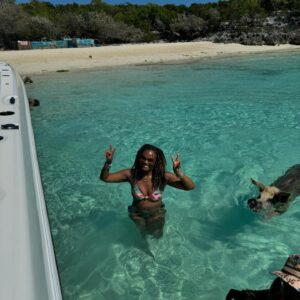 Tabitha Brown Instagram - Family I made it to see the swimming pigs!!!!!!! @teamchancebrown was like naawww i ain’t getting off the boat but you go head 😂😂😂. #ididanewthing #tabithabrown