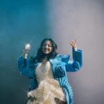 Mon Laferte Instagram - Colombia que chimba! Estoy demasiado emocionada y feliz, estás en mi top de público, te amo 🌹
Mañana nos vemos en Costa Rica