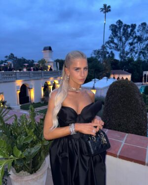 Caro Daur Instagram - Anzeige// core memories created in Los Angeles 🩵 with @tiffanyandco #Tiffanyandco #TiffanyBlueBook #TiffanyHighJewelry
