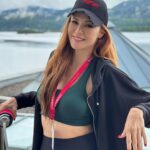 Mine Tugay Instagram - Dünyanın en önemli detoks ve sağlıklı yaşam merkezinden biri sayılan, Avusturya’da bulunan @vivamayrmariawoerth ‘de harika bir hafta geçirdim♥️Hem zihinsel hem bedensel detox kampı gibiydi.Organik sebzelerle yapılan yemeklerle kendinizi şımartırken yeni beslenme alışkanlıkları ediniyorsunuzDoğası, temiz havası zaten anlatılamaz, yaşamak lazım.🤍🌬️🌿O kadar hafiflemiş dönüyorum ki🙏🏻♥️🌿 Teşekkürler @vivamayrmariawoerth @prinistanbul @mine_kalpakcioglu 💌🤍 #seeunexttime #greatexperience #reklam #happykidmine #vivamayrmariawoerth