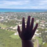 Chanel Iman Instagram - My element & My Peace 🐚🌊☀️ Special little moments  Capri and I will cherish forever ❤️🙏🏽📍Jumby Bay Island 🇦🇬 Antigua and Barbuda
