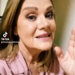 Erika Buenfil Instagram - De mujer a Mujer ❤️🫶🏻