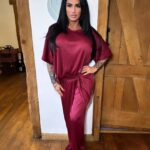 Katie Price Instagram - I’ll be collaborating with @aliexpress_uk__ on Wednesday 8th May, between 7pm and 9pm. SUMMER SALE!

discount code AYY114

You will see all of the latest deals and get to chat with me for a couple of hours!

See you then!

#AliItGirls, #AD