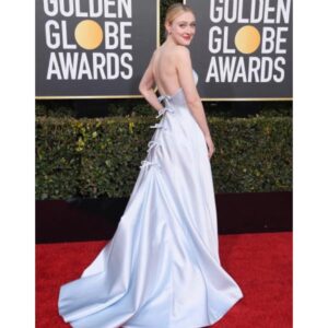 Dakota Fanning Instagram - #goldenglobes 💎 Thank you @armani for the dress of my dreams! #GiorgioArmaniPrive